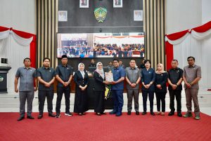 DPRD Gowa Gelar Rapat Paripurna Penyerahan Nota Keuangan dan Ranperda Perubahan APBD 2025