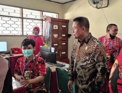 H.M. Amir Mappasomba Dg Sila, Sekretaris Komisi IV DPRD Gowa Tinjau Pelayanan Puskesmas Bajeng