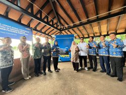 Wakil Ketua DPRD Gowa Apresiasi Kolaborasi Pemkab Gowa-Bank Mandiri Salurkan 50 Gerobak UMKM