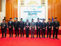 Terapkan Manajemen Talenta Perkuat Birokrasi, Gubernur Sulsel Lantik 7 Pejabat Eselon II