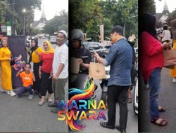 Warna Swara Berbagi Takjil Buka Puasa 200 Paket di Bulan Ramadhan