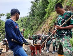 Bahu Membahu di Lereng Bulo, Jalan Impian Lenggo Mulai Terwujud
