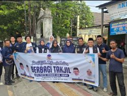 Wakil Ketua DPRD Gowa Fraksi NasDem Hadiri Aksi Berbagi Takjil DPD Partai NasDem Gowa di Sungguminasa