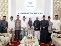 Anre Gurutta DDI Mangkoso Bersilaturahmi Bupati Barru, Tekankan Pentingnya Sinergi Ulama dan Umara