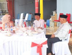 Potret Kebersamaan AAS, ATW dan Petta Aji Arase di Meja Buka Puasa Ulaweng