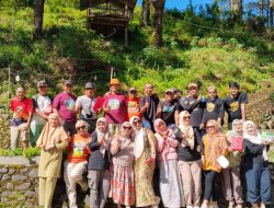 Mempererat Kebersamaan, Komunitas Camping dan Touring Smandel Gelar Kegiatan di Villa De Rivat