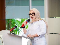 Bupati Andi Ina Serahkan 25 Unit Alsintan APBN 2025, Dorong Percepatan LTT dan Swasembada Pangan di Barru