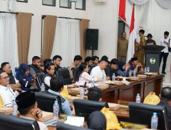 Kadisdik Ungkap Dugaan Intervensi Bupati Gowa dalam Pencabutan Beasiswa Risqilah, RDPU Dijaga Ketat Aparat