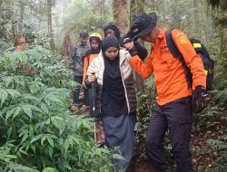 Dua Survivor Cederai dievakuasi di Bulu Ba’ria Oleh Tim SAR Gabungan