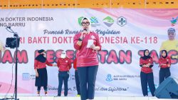 Bupati Barru Andi Ina, Apresiasi Senam Tai Chi Lansia Luna Maya Puncak HBDI ke-118
